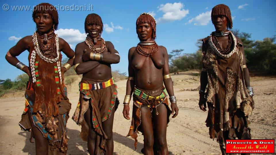 Ethiopia - Hamer con le quali abbiamo socializzato - 3.jpg